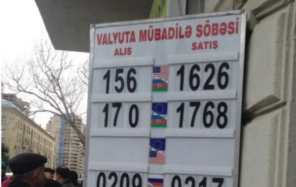 Mərkəzi Bankın qərarından sonra manat bahalaşdı (FOTO)