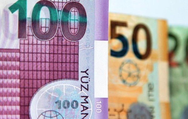 Manat devalvasiyadan sonra dollar qarşısında ilk dəfə bahalaşdı (RƏSMİ)