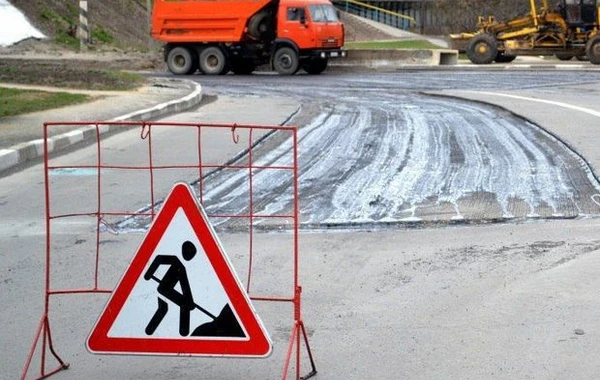 Bakının mərkəzi küçələrində yol bağlandı