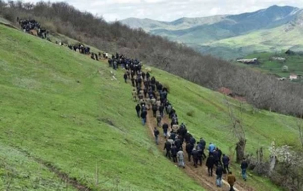 Erməni əhalisi kütləvi şəkildə Qarabağdan qaçır