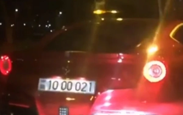 Bakıda yarım milyonluq OO seriyalı "Ferrari" kimindir? - VİDEO