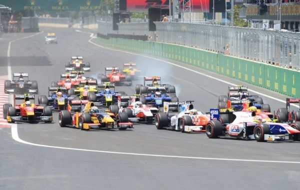 Formula-1 Avropa Qran-prisinin GP2 yarışı başlayıb