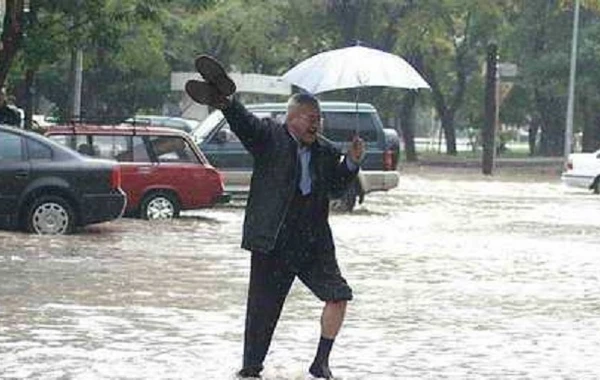 Hava soyuyacaq: dolu düşəcək, leysan yağacaq