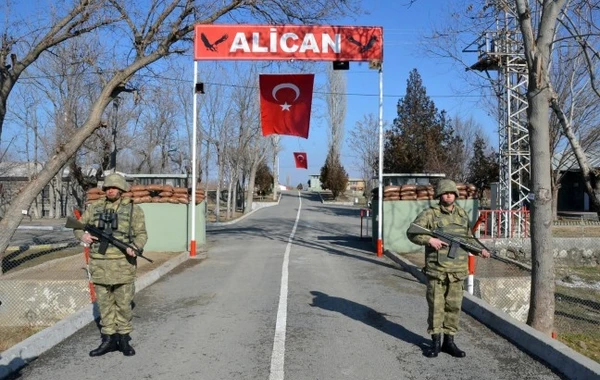 Türkiyə Ermənistanla sərhədləri aça bilər