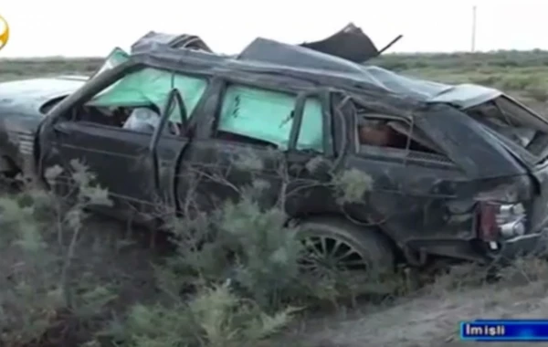 Keçmiş polis rəisinin oğlu “Range Rover”i belə aşırdı (FOTO, VİDEO)