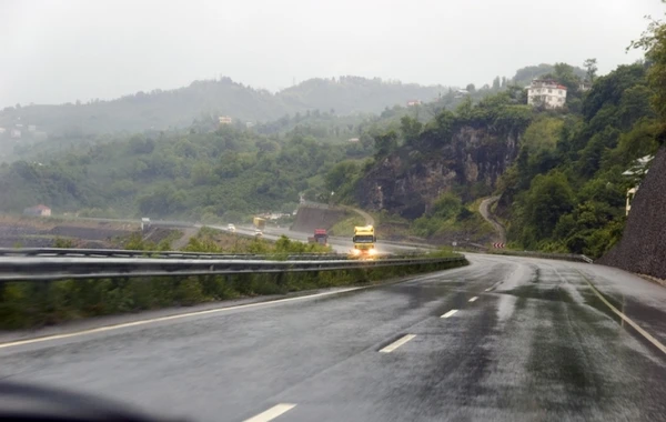 Yol polisi sürücülərə xəbərdarlıq etdi