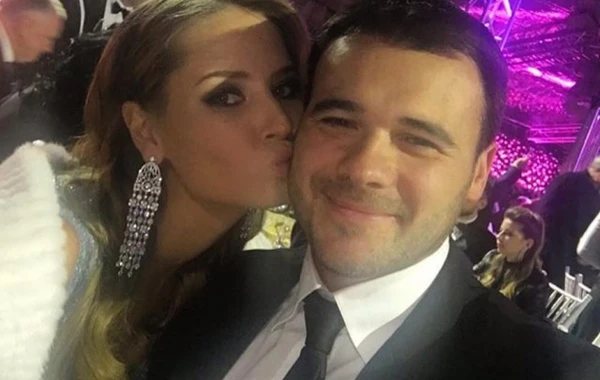 Emin Ağalarov yeni sevgilisi ilə fotosunu paylaşdı