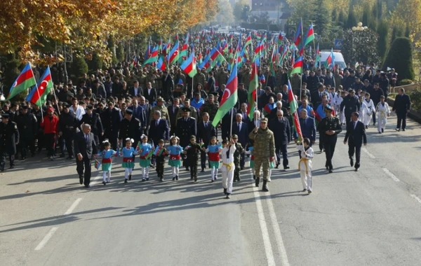 Bayraq günü Qarabağ bölgəsində qeyd edilib (FOTO)