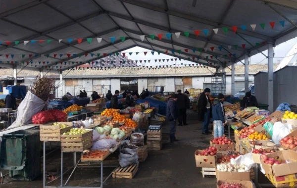 Bakının ən ucuz bazarlarında ərzaq qiymətləri (FOTO)