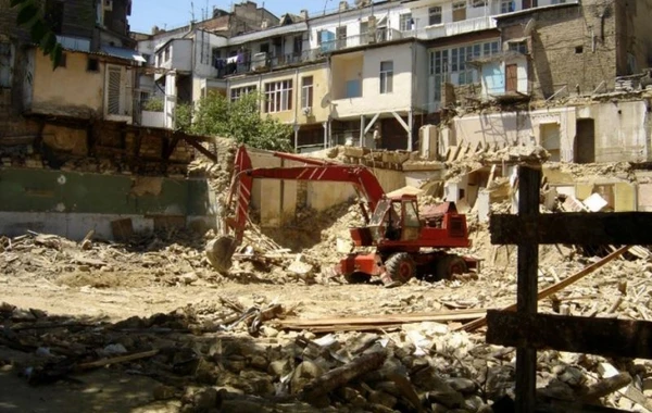 Bakıda 219 binanın söküntüsünə başlanıldı (ÜNVAN, VİDEO)