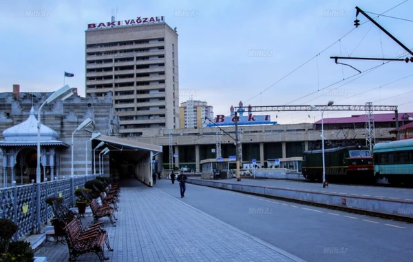 Bakı Dəmiryolu Vağzalında ixtisarlar