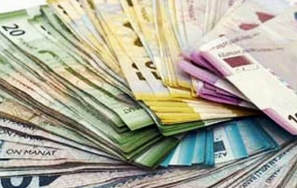 Manat üçün təhlükəli aylar: dollar hansı ayda bahalaşacaq?