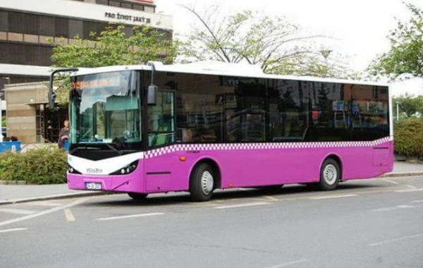 Bakıda sərnişin avtobusu piyadanı vurub