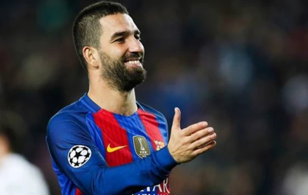 Arda Turan "Qalatasaray"la razılaşdı - İspaniya mətbuatı yazdı