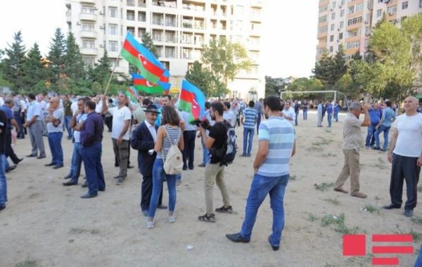 Müxalifət Bakıda mitinq keçirdi