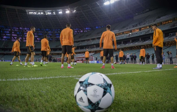 "Roma"nın ulduzları Bakı Olimpiya Stadionunda (VİDEO)