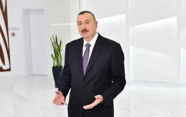 İlham Əliyev: İnsanları narahat edən məsələləri həll etməliyik