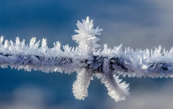 Nazirlikdən hava XƏBƏRDARLIĞI - temperatur aşağı düşəcək, sulu qar yağacaq