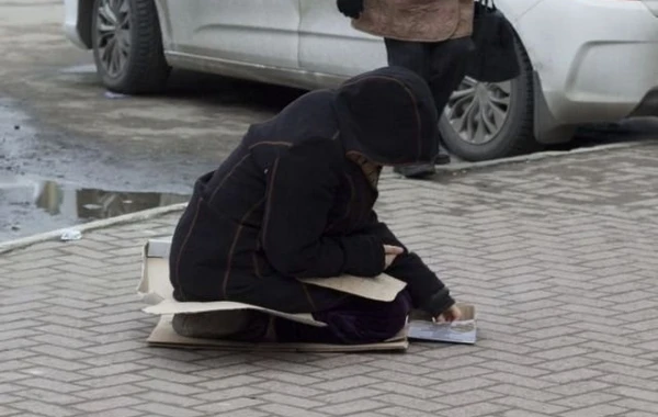 Bakıda dilənçi qadın faciəvi şəkildə öldü