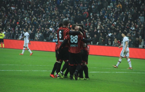 Azərbaycan millisinin futbolçusu "Beşiktaş"a qarşı - qol vurdu (VİDEO)