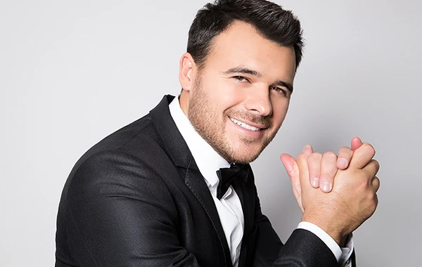 Emin Ağalarov klinika açır