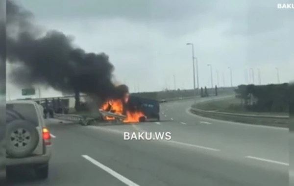 Aeroport yolunda dəhşətli qəza (VİDEO)