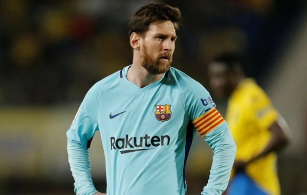 Messi evinin üstündən təyyarə uçuşlarına qadağa qoydu