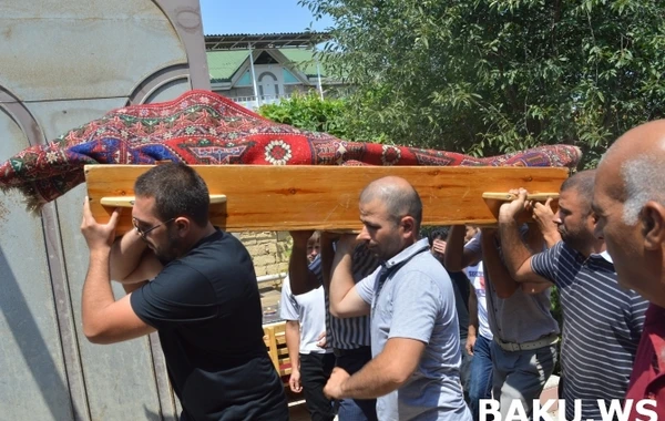 Anar Nağılbaz son mənzilə yola salındı (FOTO, VİDEO)