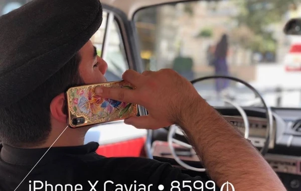 Bakıda 8599 manata qızıldan "iPhone X" satılır (VİDEO)