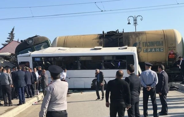 Ağır qəza törədən avtobus sürücüsü narkoman çıxdı - Həbsdə də olub