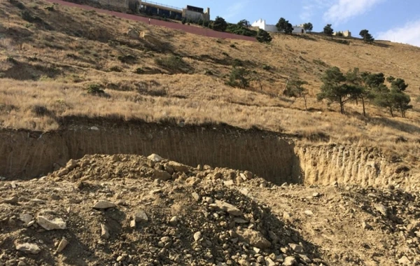 Badamdarda uçqunlar davam edəcək