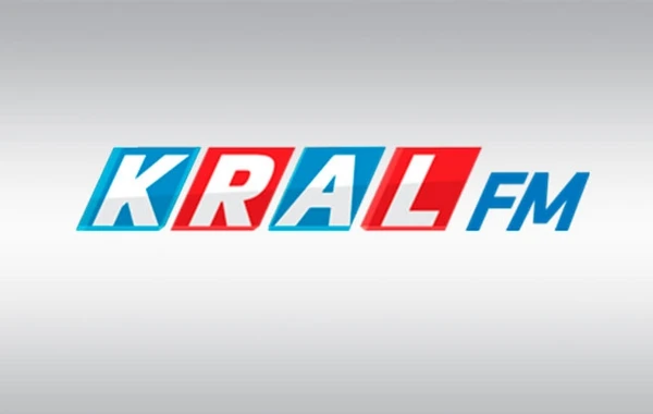 "Kral FM"də ilk dəfə Azərbaycan mahnısı səsləndi - VİDEO