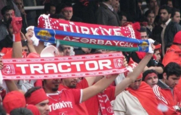 Təbrizdə Qarabağ HARAYI - Stadion lərzəyə gəldi - VİDEO/FOTO