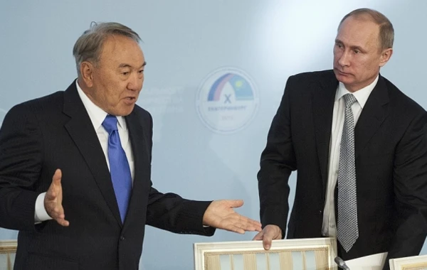 Nazarbayev istefa verməzdən əvvəl Putinlə söhbətləşib - VİDEO