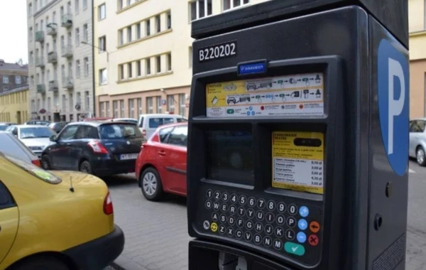 Bakıda pulsuz parklanmaya icazə verildi - Talon alınmasının QAYDASI