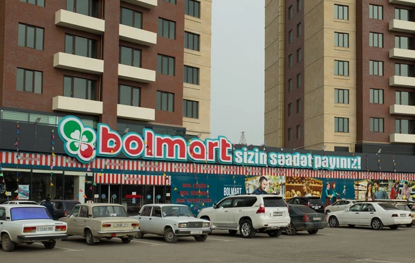 SON DƏQİQƏ: "Bolmart"da partlayış - Bir nəfər yandı