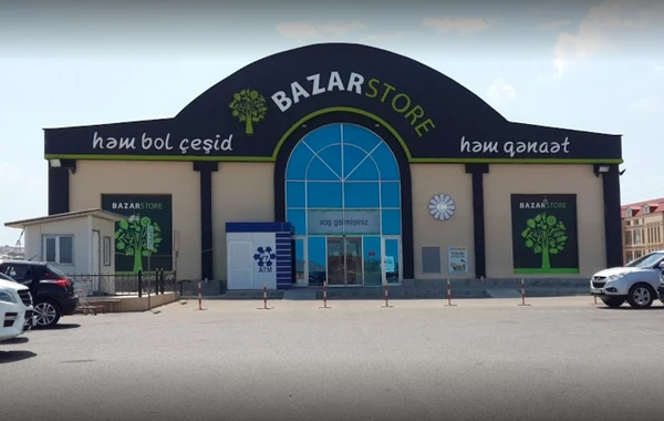 “Bazarstore”da 30 min manatlıq oğurluq