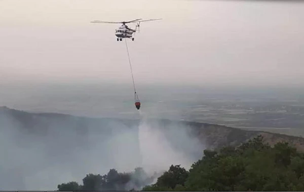 Bakıda güclü yanğın başlayıb - Əraziyə helikopter göndərilib