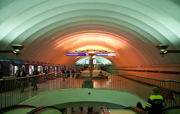 Bakı metrosunda ikimərtəbəli metro stansiyası olacaq