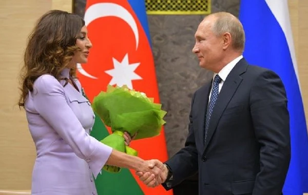 Putin Mehriban Əliyevaya Azərbaycanda rus dilinə olan münasibətə görə təşəkkür edib - FOTO