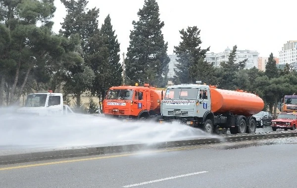 Bakıda genişmiqyaslı dezinfeksiya işləri davam edir - FOTO