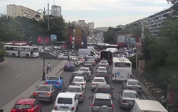 Bakıda 20-dən artıq avtobusun intervalında gecikmələr yaranıb - FOTO