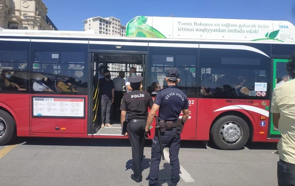 Polis Bakıda obyektlərə nəzarəti gücləndirib - FOTO