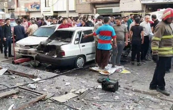 Tehranda güclü partlayış: 1 ölü, 10 yaralı var (FOTO)