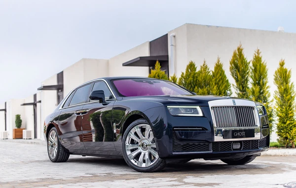 Sadəlikdə mükəmməllik “IMPROTEX MOTORS” yeni “ROLLS-ROYCE GHOST”u təqdim etdi