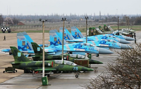 Rusiya Ukraynanın daha bir hərbi aerodromunu sıradan çıxardı - YENİ İTKİLƏR AÇIQLANDI