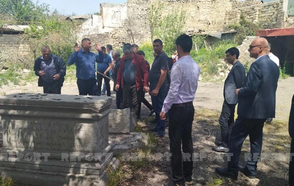 Hadrutdakı İoan məbədində ermənilərin dağıdıb gizlətdiyi qədim qəbir daşları aşkarlandı - FOTO