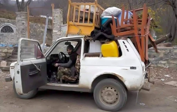 Arayikin “nümayəndəsi” Laçın və Zabuxdakı erməniləri evləri yandırmağa ÇAĞIRDI