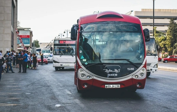 ВНИМАНИЮ пользователей маршрутных автобусов: начиная с 4 ноября...