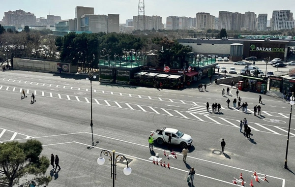 Ограничен въезд автобусов в ЦТО метро "Гянджлик"